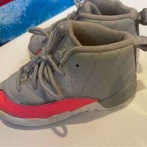 Nike Air Jordan 12 XII Retro Wolf Grey Racer